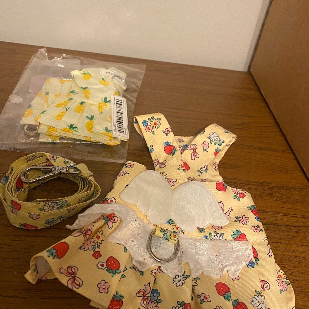 Small Pet dresses